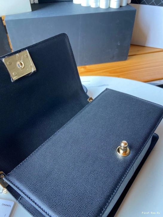 First Bag Ru BOY BAG 20CM 25CM CHANEL 0802